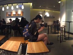 大堂-喜茶(深圳东门1234店)