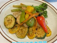 -马克西姆俄罗斯餐厅(通亚街店)