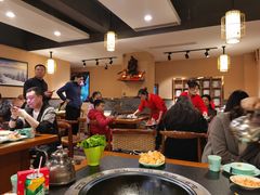 大堂-拾来运转一锅鲜(四方坪总店)