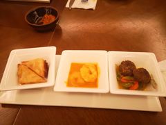 餐前小菜三小盘-Tajine Moroccan塔金摩洛哥中东餐厅