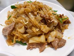 干炒牛河-芬芳甜品(同福路店)