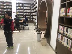 -西三旗街道图书馆