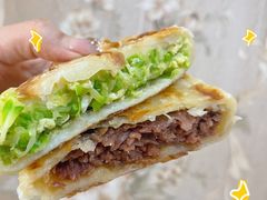 -老码头黑皮肘子锅包肉熏酱水饺(文政街店)