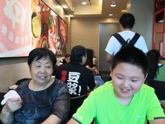 -永和大王(蛙嫩鸡香煲煲鲜·军博店)