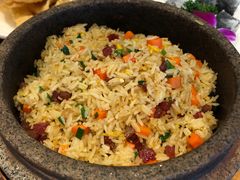 石锅腊味煲仔饭-白云宾馆·白云宴餐厅