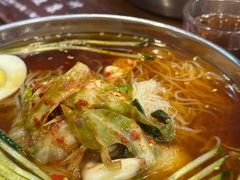 -韩风烤牛肉冷面店