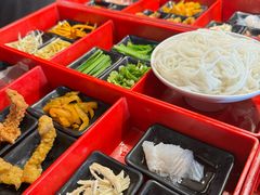 -勺子米线·云南传统小吃市集(四方街店)