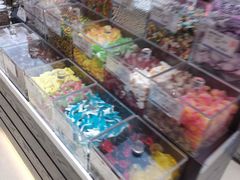 零售区-上海哈尔滨食品厂(淮海中路店)