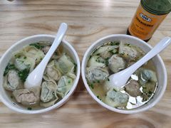 -顶巧鸡汤馄饨(虹口总店)