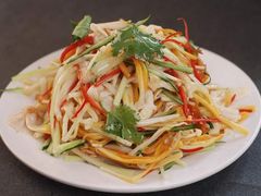 金菇拌菠菜-江南大酒店·地道正宗有锅气的江西菜(中华北大街店)