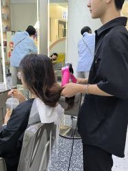 -苏豪路易士·嘉玛发廊
