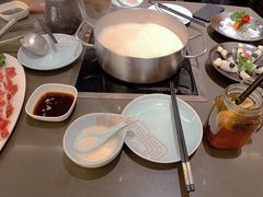 -捞王锅物料理(上海世茂广场店)