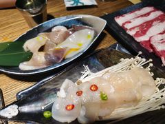 -鑫釜山海鲜烧烤(鑫丰国际店)