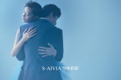 -雪中彩影婚纱摄影·微光艺术中心