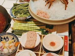 -旧街市鲜货老火锅(大光路店)