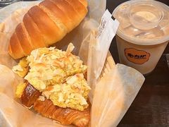 -方炉·天然食材面包店(青秀店)