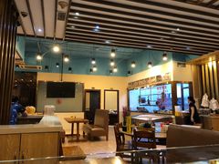 大堂-金穗园·砂锅粥.醉鸡煲火锅(长寿路店)