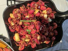 -巴厘龙虾·榜首油焖大虾(音乐学院·沿江酒馆店)