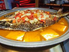 -令狐冲·炭烤活鱼(宝龙店)