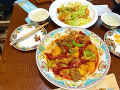 新疆沙湾大盘鸡小份-巴依老爷新疆美食(牡丹园店)