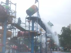 -泸州欢乐派海滩公园