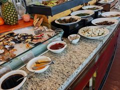 -怡豪大饭店·49楼旋转自助餐厅