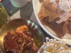 -芝小官毛肚火锅海鲜自助(淮安清江浦区新亚店)