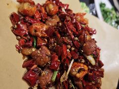 -肥肥虾庄·金牌油焖大虾(杨园滨江时代walk店)