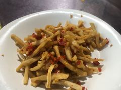 -湘味·鱼头王(上夼美食街店)