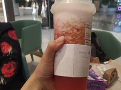 -奈雪的茶(佛山顺德美的悦然广场店)