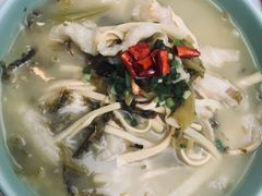-可鱼可饭老坛酸菜鱼(西湖店)