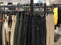 -三福时尚(三峡广场华夏银座店)