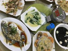 -双月饭店·20年老字号(新村店)