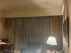-重庆希尔顿酒店