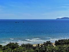-三亚湾海居铂尔曼度假酒店