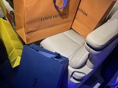 -LV路易威登(海信广场店)