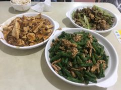 -满口香饭店