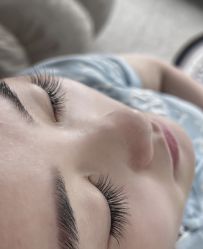 -初瞳专营美睫美甲