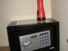 保险箱和手电-卡伦普纳卡度假村