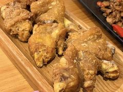 -莲餐厅·湖北菜·潜江小龙虾店(愚园路店)
