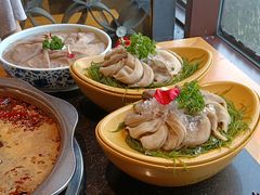 -一斗火锅·招财羊毛肚(北温泉九号店)