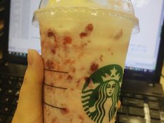 -星巴克臻选(上海长风大悦城店)