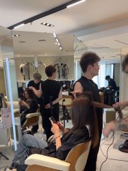 -NEW FACE烫染专业店