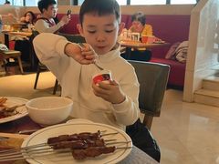 -咖啡苑自助餐厅·中国大饭店