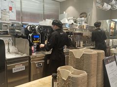 -霸王茶姬(上海静安大悦城店)