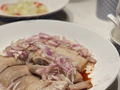 頭抽紅蔥頭清远鸡-炳胜私厨(万象前海店)