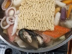 -辛明堂洞韩式芝士年糕火锅(万达店)