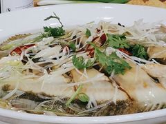 葱油大菱鲆-金鹤酒店•本地海鲜•莱州菜