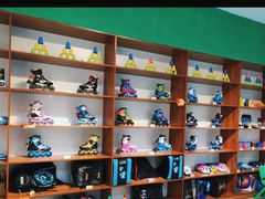 -米高轮滑·自由式轮滑·速桩·滑板(锦辉店)