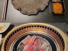 餐具摆设-铭牛烧肉·和牛海鲜自助(高新月牙湖店)